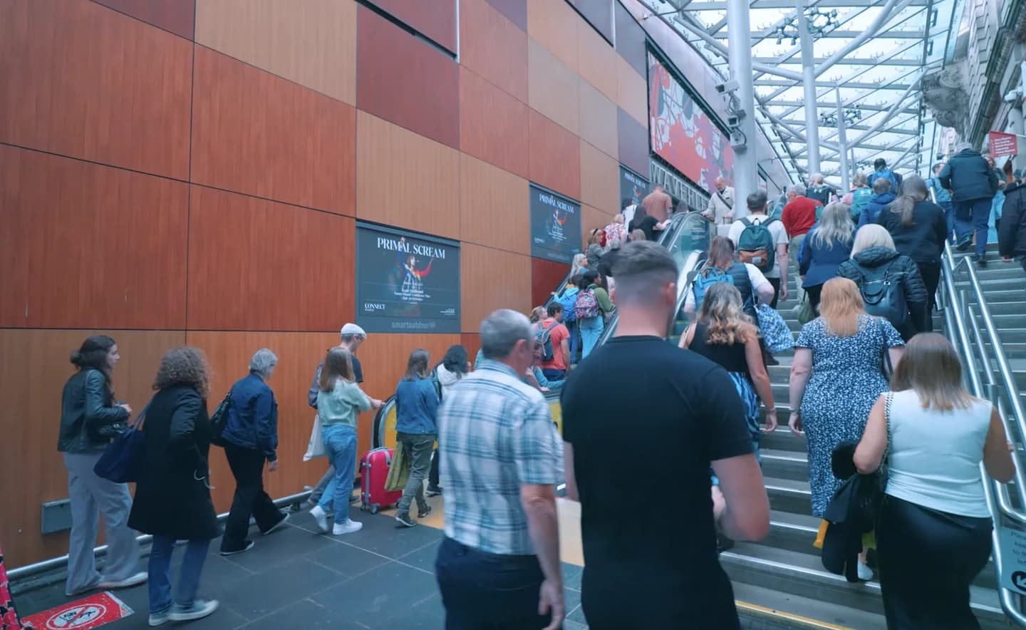 Waverley Steps Edinburgh Waverley 2000201480 #1